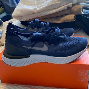 Nike Epic React 2. Mens Size 9